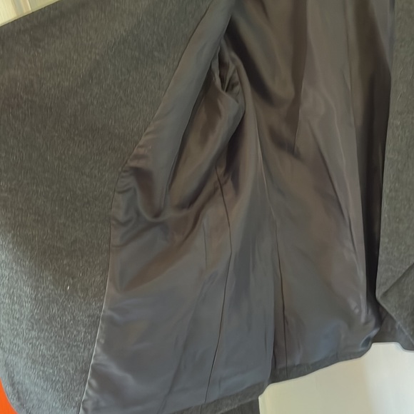 Reitmans Women’s Drape Front Blazer - Picture 4 of 9